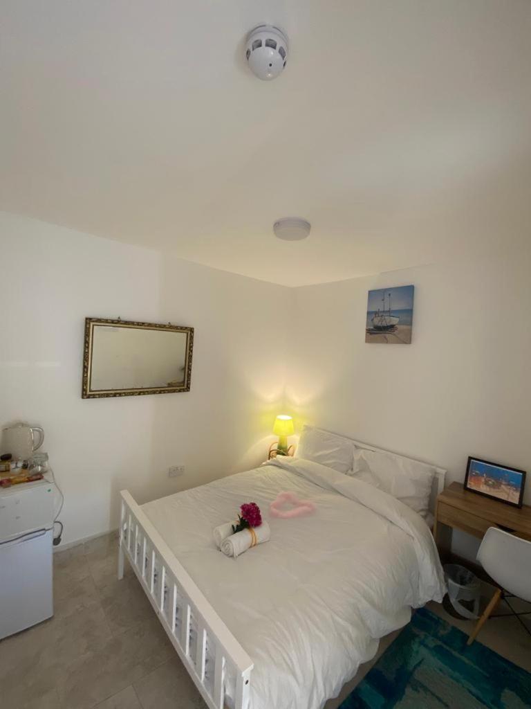 Airstaybnb Манчестър Екстериор снимка