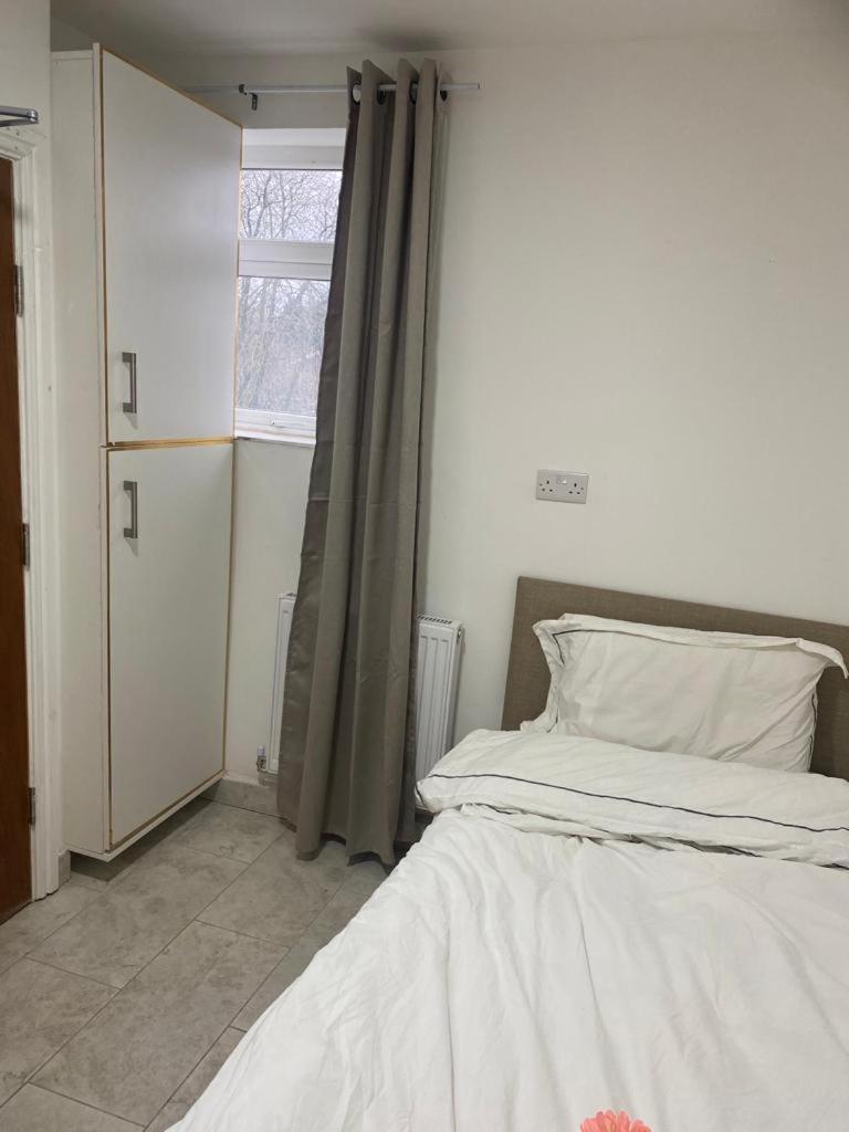 Airstaybnb Манчестър Екстериор снимка